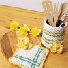 26 Kitchen Crafts and DIY Home Decor Ideas