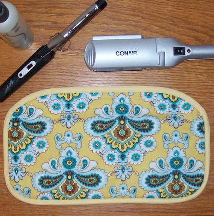 NOW I know what it is. Sewn bag for carrying styling tools