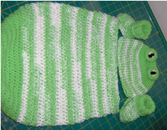Frog Crochet Coccoon, Hat and Booties Set