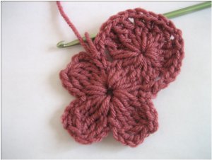 http://www.favecrafts.com/master_images/Crochet/bavarian-square3.jpg