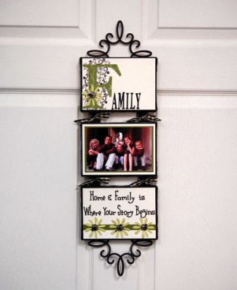 Craft Ideas Picture Frames on Family Frame Door Hanger   Favecrafts Com
