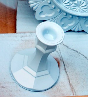 thrift store pedestals