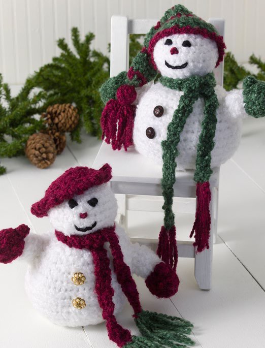 20 Crochet Snowmen & Snowflakes + Photos (12 Days of Christmas - Day 12)