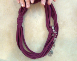 Easy Shirt Necklace
