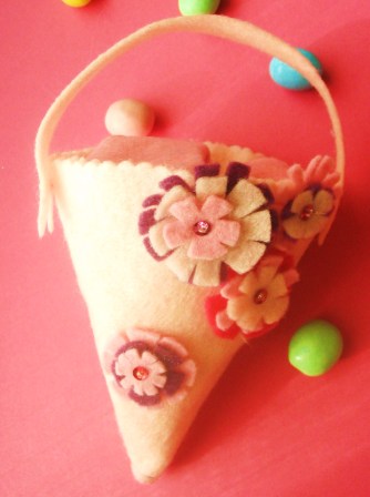 Easter Favor Felt Cone