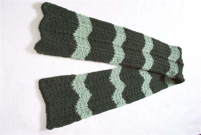 Knitting Board Chevron Scarf