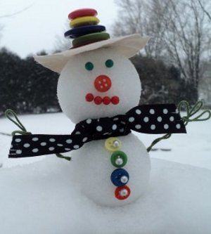 easy peasey snowman