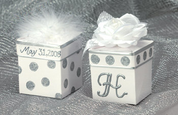 White and Silver Wedding Favors