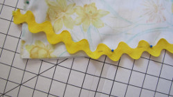 Vintage-Inspired Pillowcase Apron
