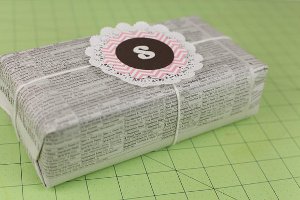 Thrifty Christmas Gift Wrap