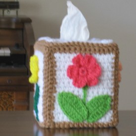 Crochet Floral Tissue Box Cover 2