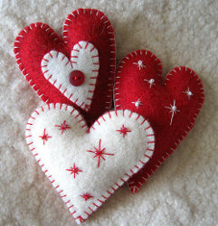 DIY Felt Heart Ornaments! 