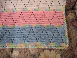 Eyelet Parfait Afghan