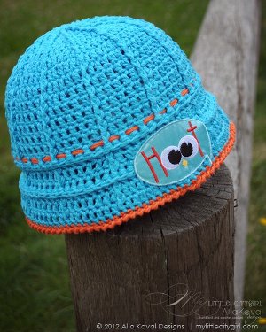 cute hoot hat