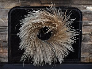 Striking Tiger Grass Wreath