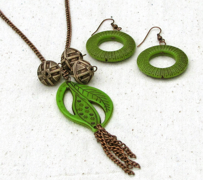 It's Easy Being Green Necklace and Earrings