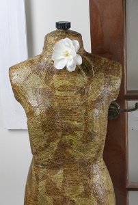 DIY Decoupage Mannequin