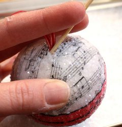 Christmas Ornament Spheres Tutorial