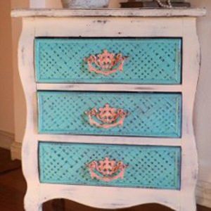 Distressed Wicker Side Chest