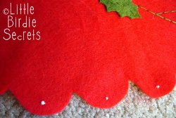 Embroider A Christmas Tree Skirt