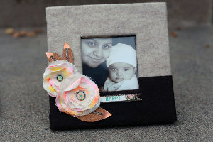 Mom's Favorite DIY Picture Frame