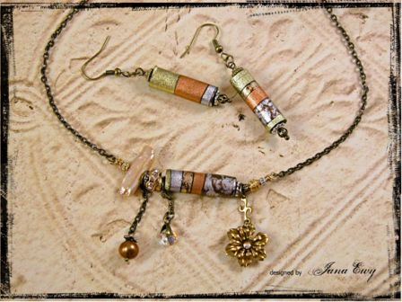 Blooming Cylinder Necklace