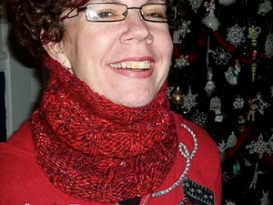 Peppermint Knit Cowl
