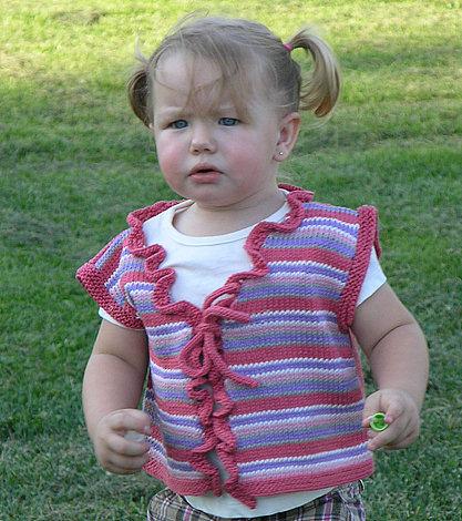Complaciente Talla Colibrí Knit Baby Vest for Boy or Girl | FaveCrafts.com