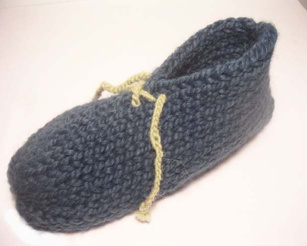 Simple Knitted, Lace-up Slipper