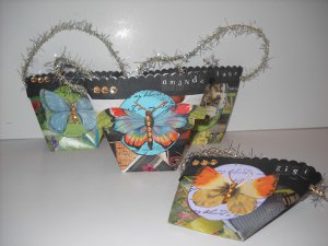 Repurposed Magazine Gift Bags