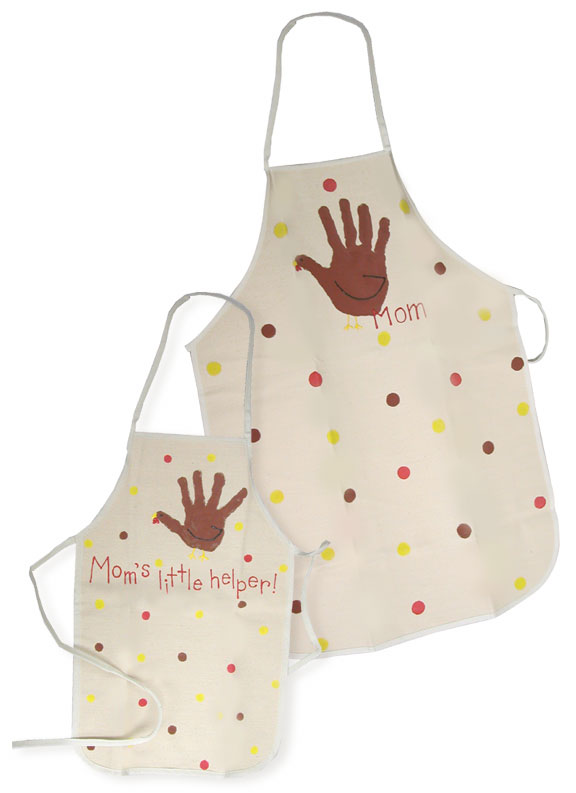 Mom and Me Thanksgiving Aprons