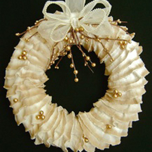 Ruffled Christmas Wreath