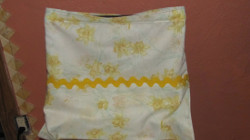 Vintage-Inspired Pillowcase Apron